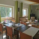 Katharinas Veganer Naturgasthof 酒店 *